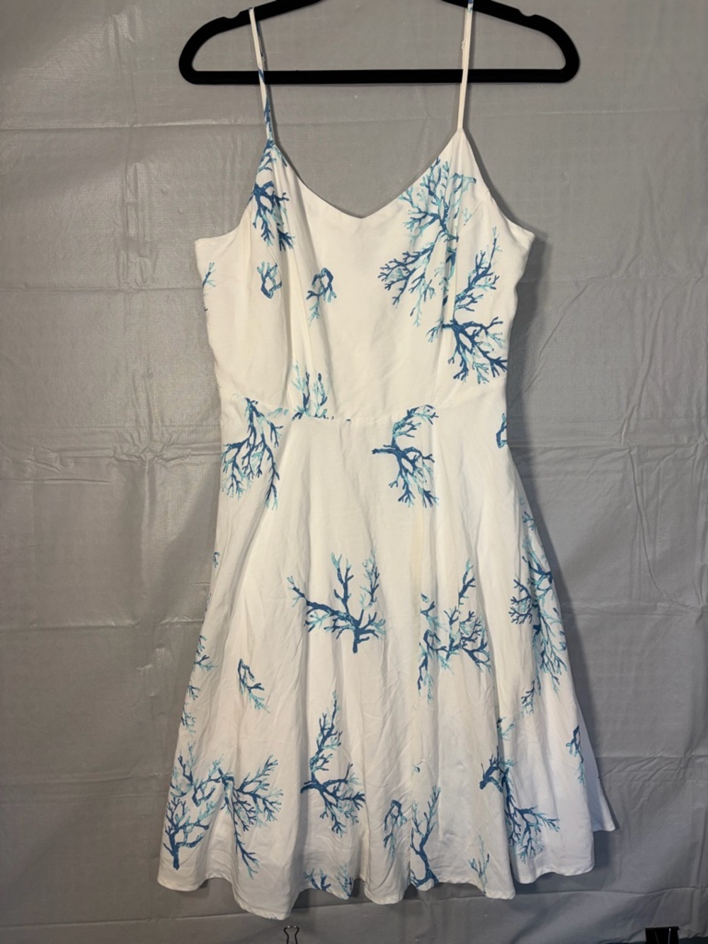 101. Old Navy White Dress with Blue Coral Motif